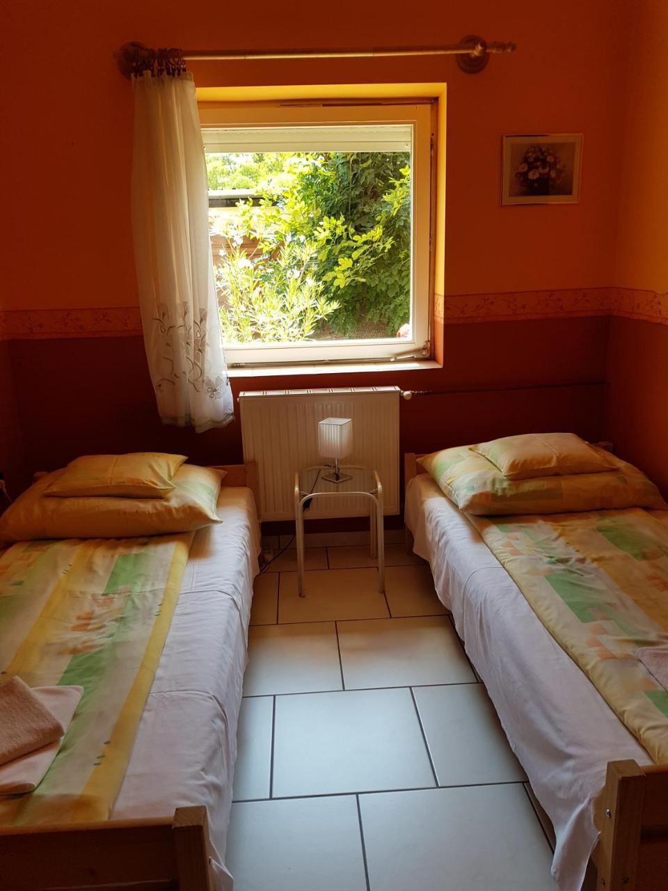 Hódmezővásárhely Hotel Pelikan מראה חיצוני תמונה